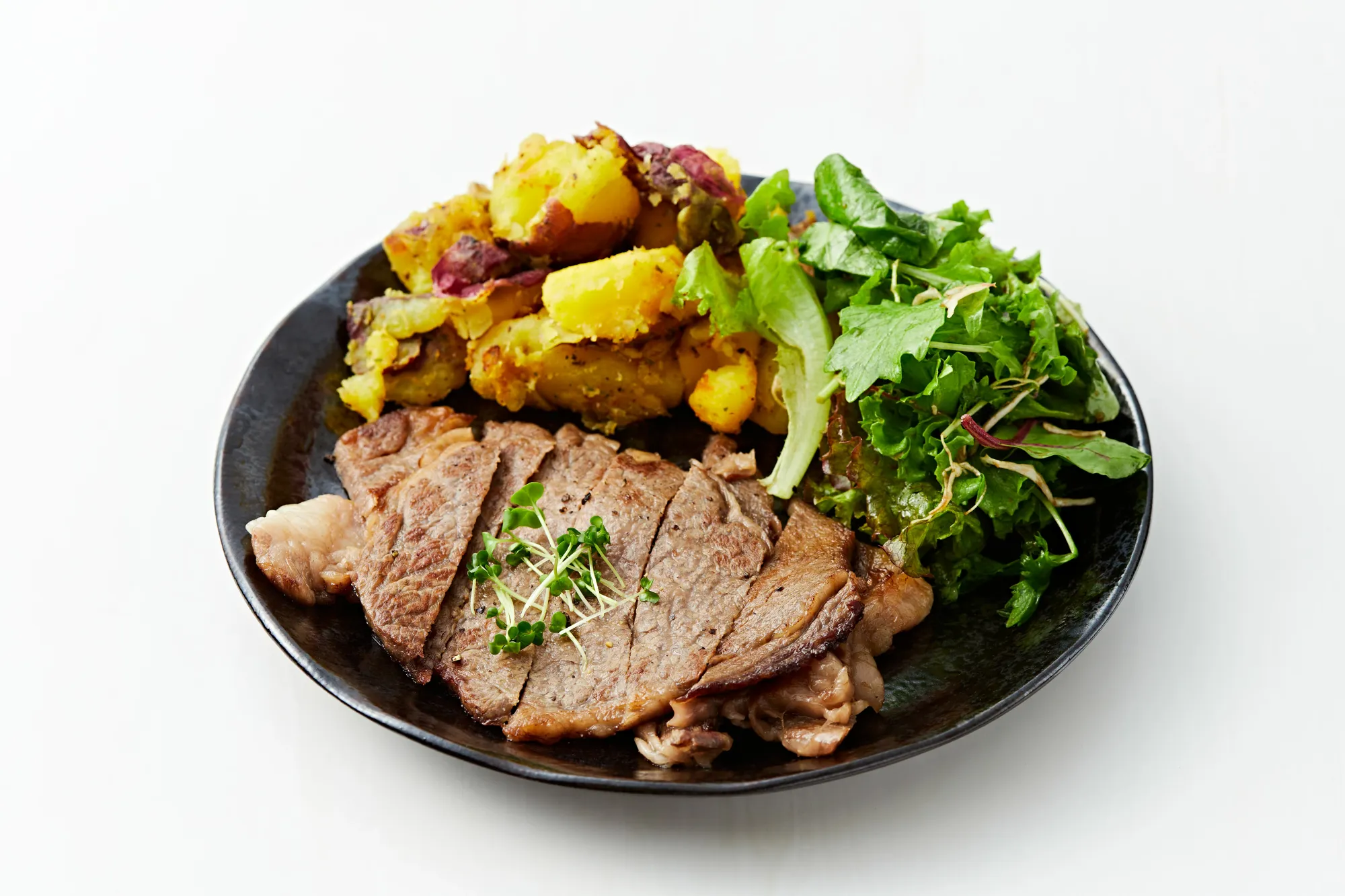 Show detail image C1 - costume design display